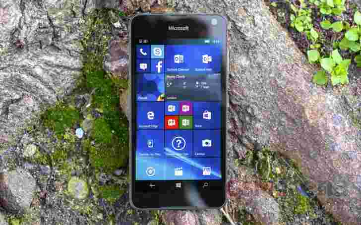 Microsoft Lumia 650在英国和爱尔兰收到削减