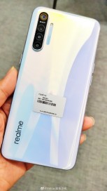 Realme XT规格和实际照片都在线