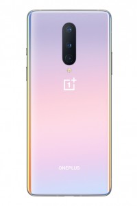 新版本的OnePlus 8的星际发光彩色表面